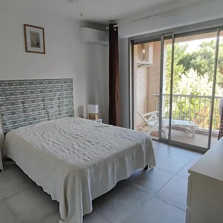 T3 Climatisé 150 M Apartamento *