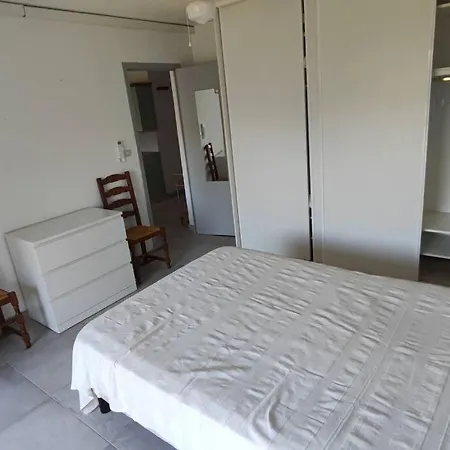 Apartamento T3 Climatisé 150 M *